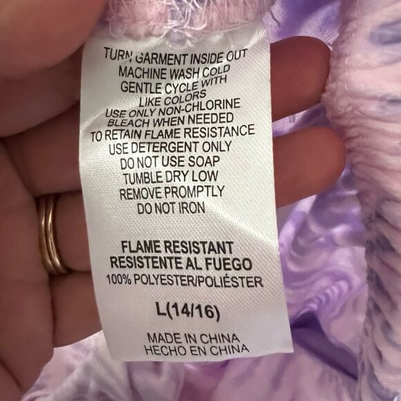 Saint Eve Kids Two Piece Sleep Set - Picture 5 of 5